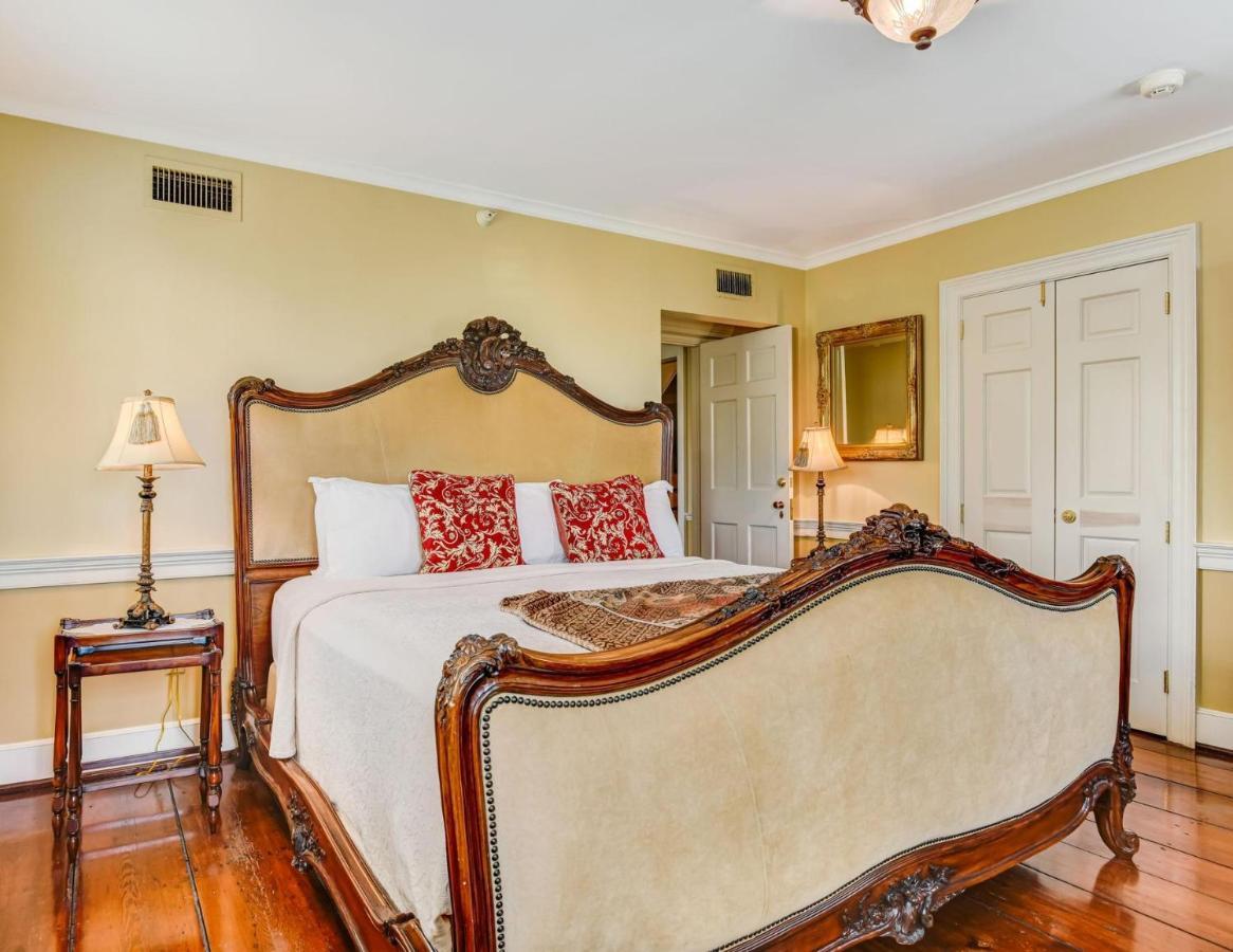 Spanish Moss Inn سافانا المظهر الخارجي الصورة